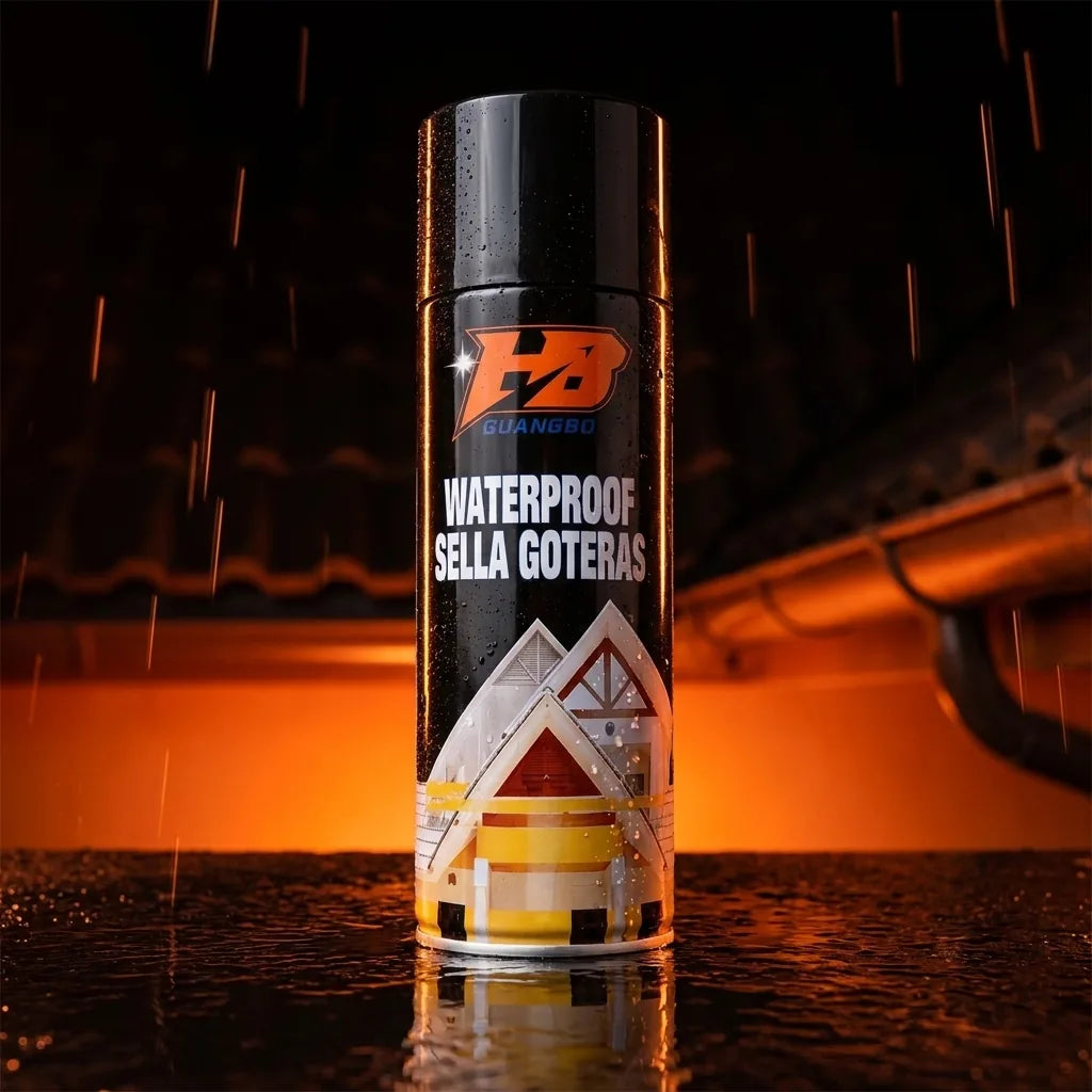 Spray sellador impermeabilizante aplicado en una techumbre mojada