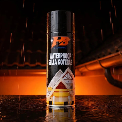 Spray sellador impermeabilizante aplicado en una techumbre mojada